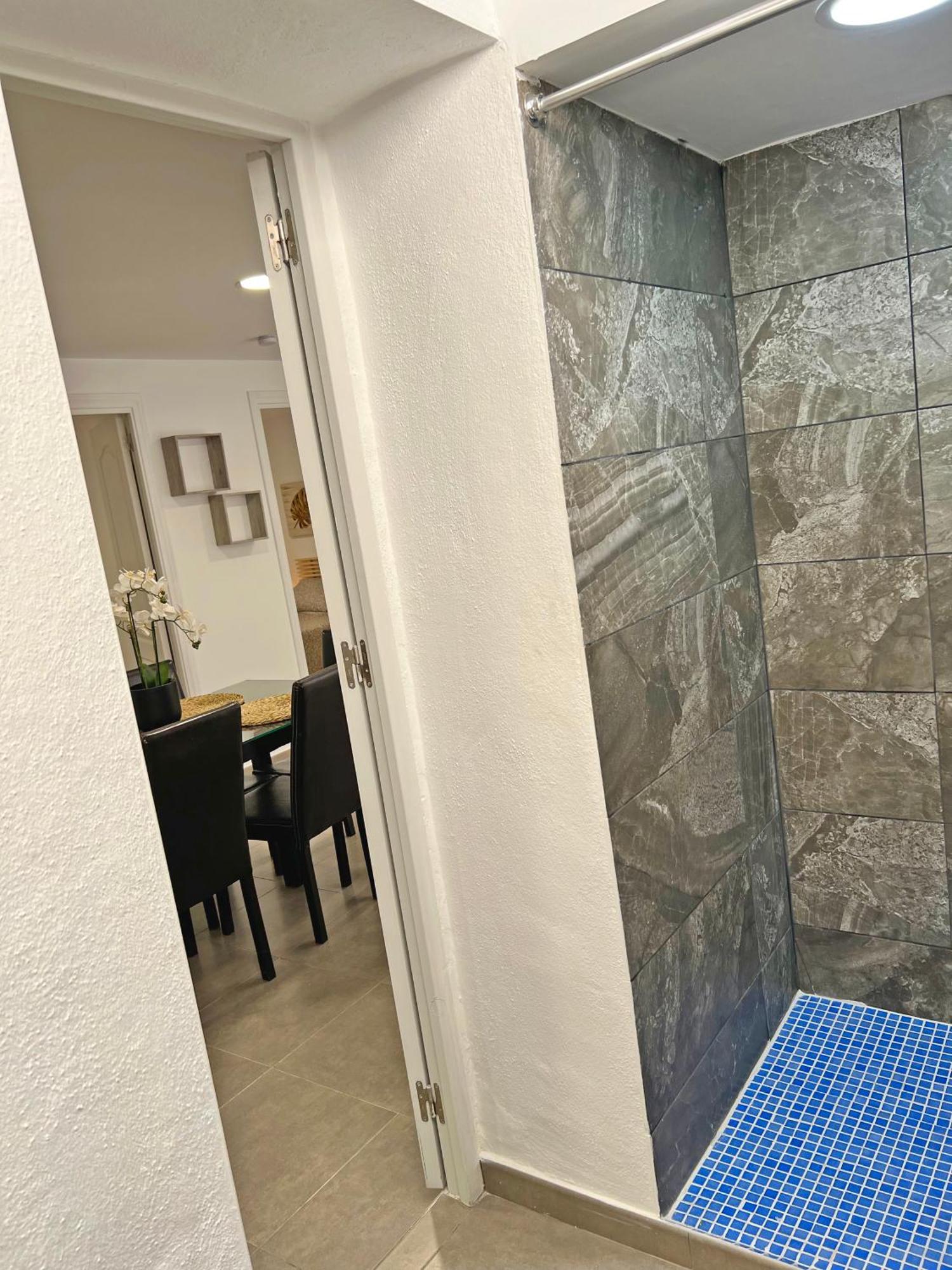 Reformado. Plaza De Toros. A/C Apartment Аликанте Екстериор снимка